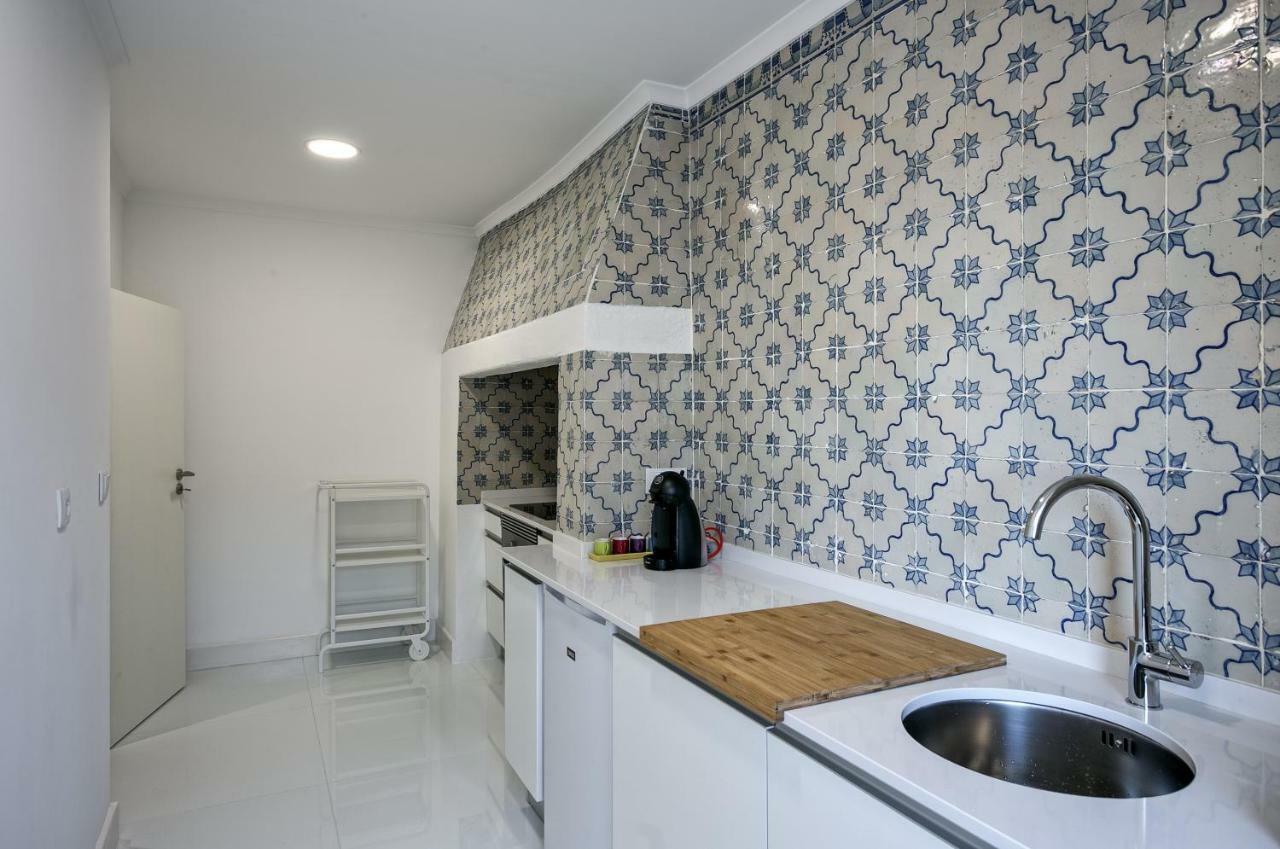Appartamento Hip Tailor Made Duplex Penthouse In Bairro Alto Lisbona Esterno foto