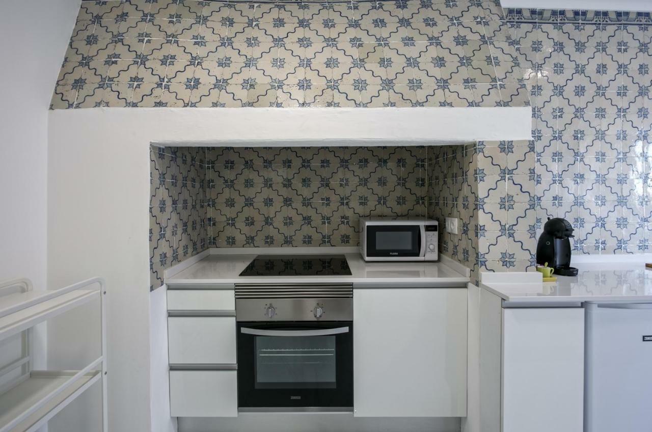 Appartamento Hip Tailor Made Duplex Penthouse In Bairro Alto Lisbona Esterno foto