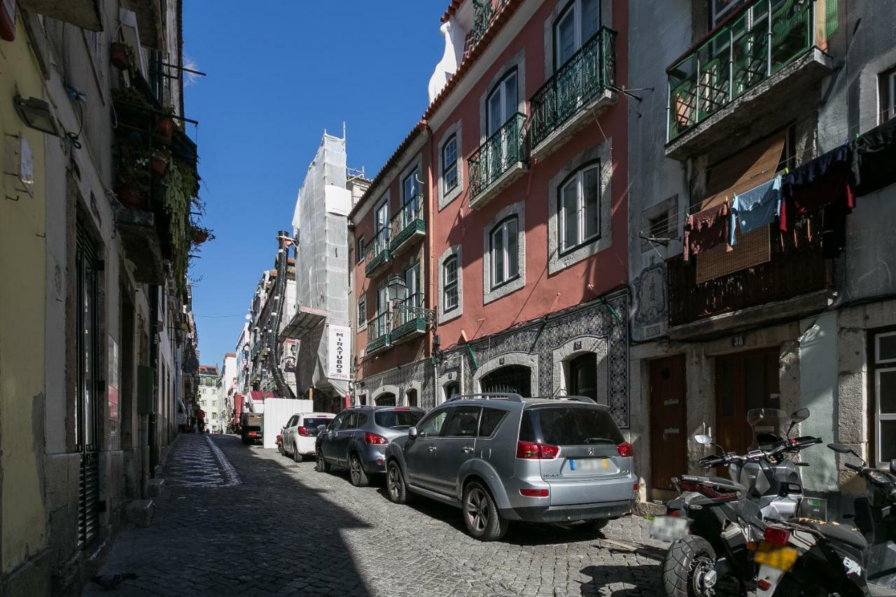 Appartamento Hip Tailor Made Duplex Penthouse In Bairro Alto Lisbona Esterno foto