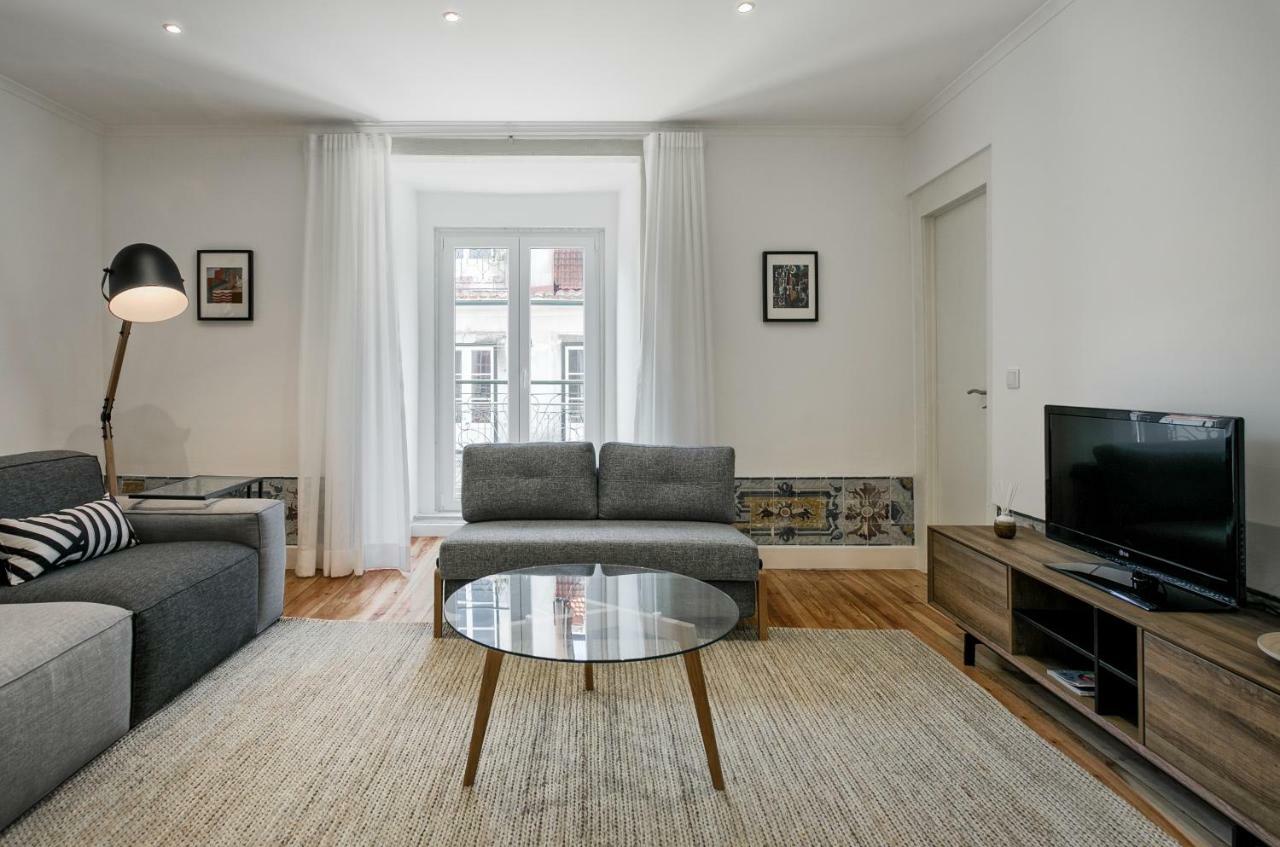 Appartamento Hip Tailor Made Duplex Penthouse In Bairro Alto Lisbona Esterno foto