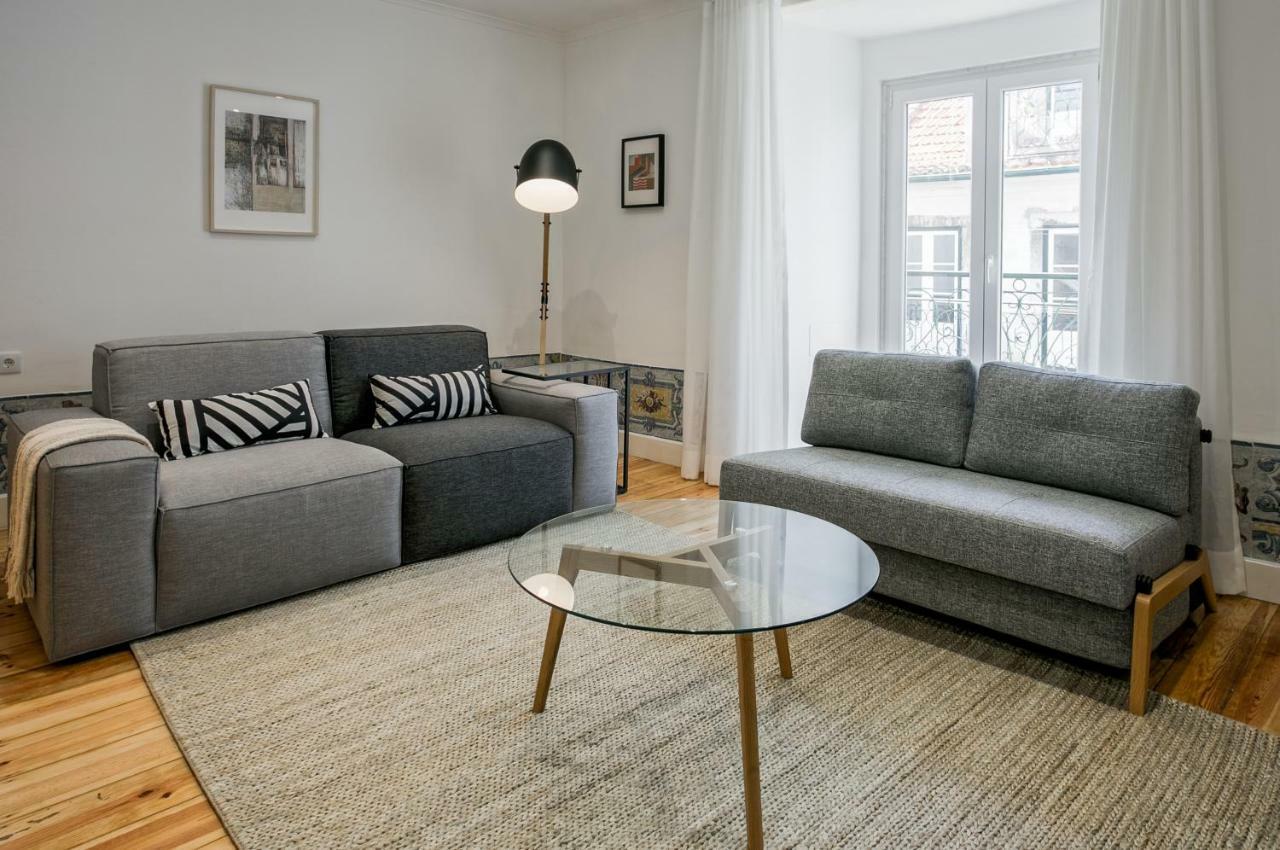 Appartamento Hip Tailor Made Duplex Penthouse In Bairro Alto Lisbona Esterno foto