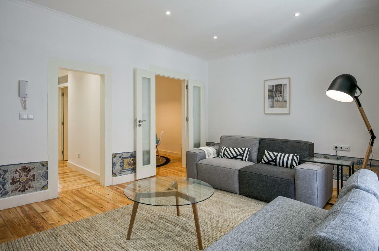Appartamento Hip Tailor Made Duplex Penthouse In Bairro Alto Lisbona Esterno foto